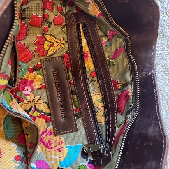 Leather tote bag - Picture 4 of 6